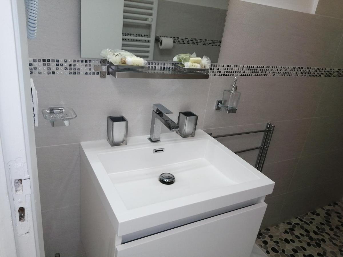 Les Galets Bleus Apartment Cagnes-sur-Mer Ngoại thất bức ảnh